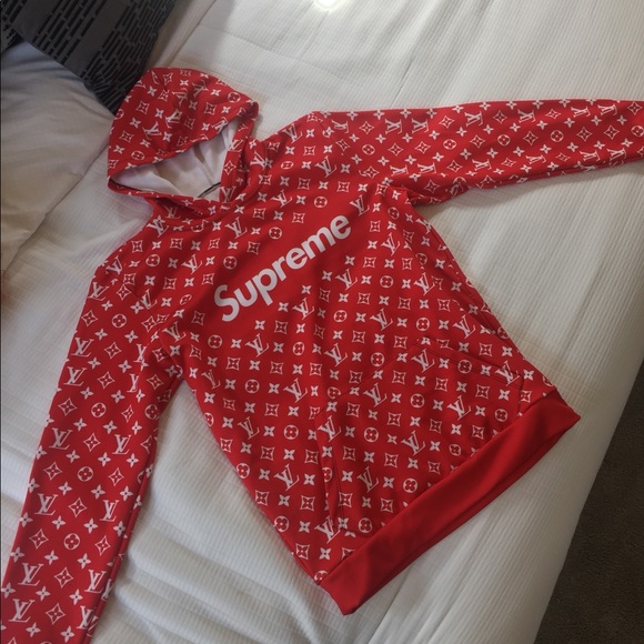 supreme lv outfit
